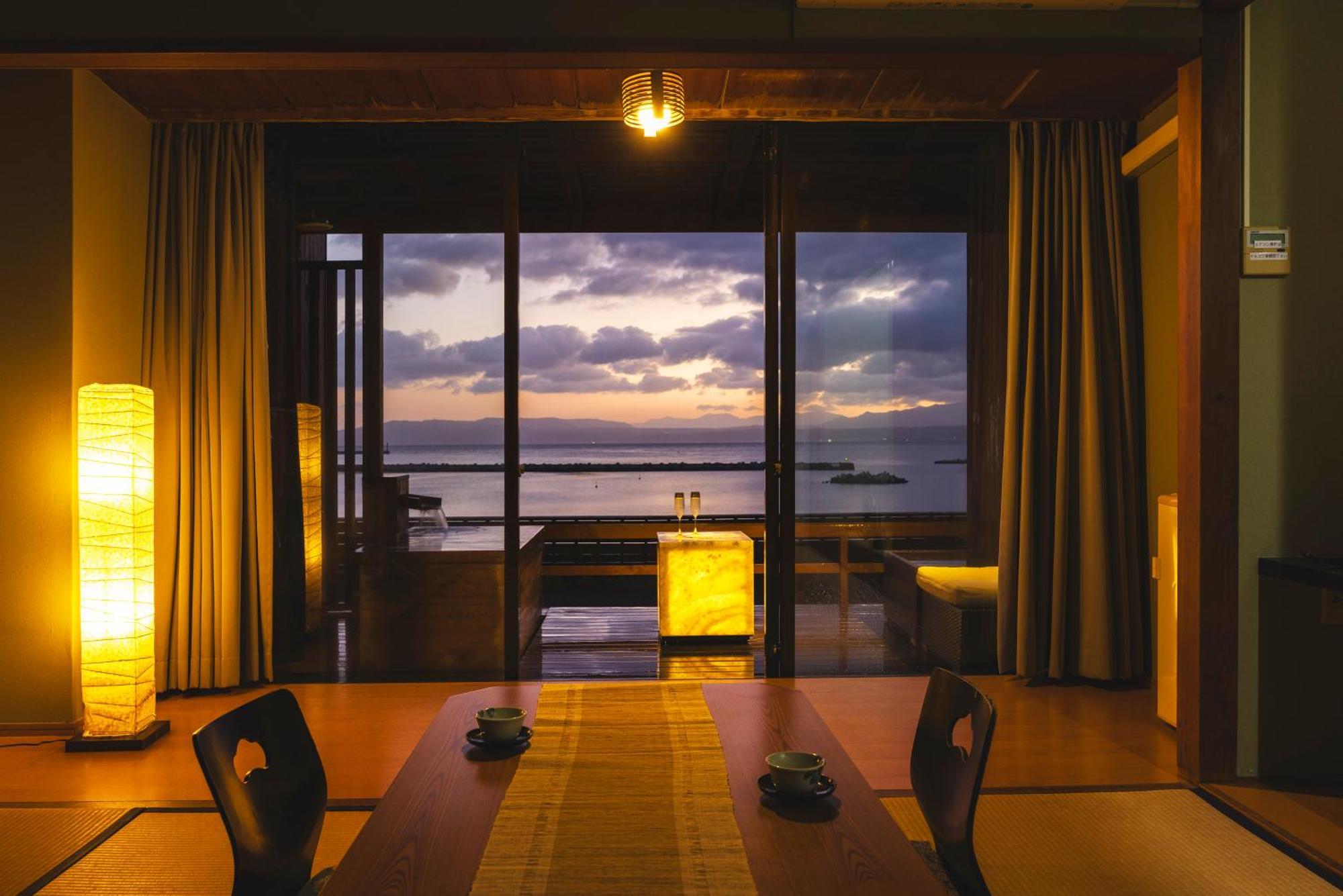 Ibusukionsen Hotel Shougetu Eksteriør bilde
